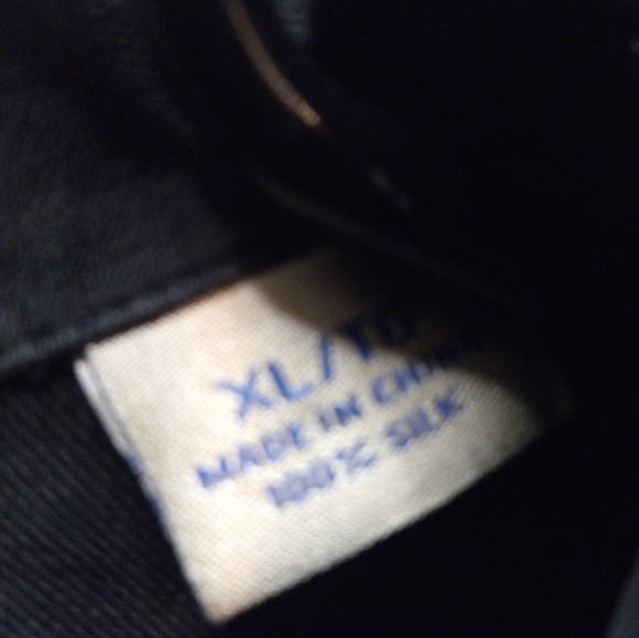 Tommy Bahama 100% Silk Original Fit Black XL Button Down Short Sleeves Shirt - Picture 14 of 16